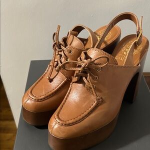 Vince Camuto Tan Leather Platform Slingbacks